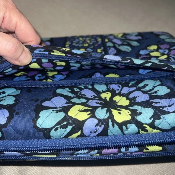 Vera Bradley Blue Bag Case Hard Shell Reader iPad Workstation Floral No strap - Picture 3 of 9